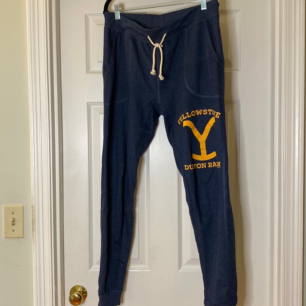 Yellowstone Dutton Ranch women’s sweats